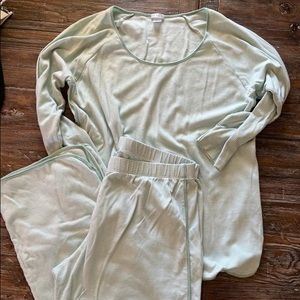 LAKE pajamas set